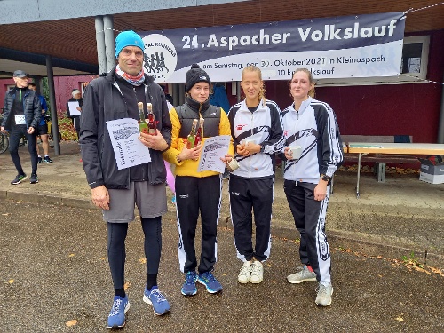 v.l.n.r.: Ralph Müller, Bianca Böhnke, Janina Schlägel, Valerie Lempp
