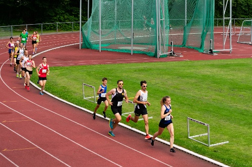 https://www.leichtathletik-vfl-waiblingen.de/content/igal/47-PCOEJQ-L-328.jpg