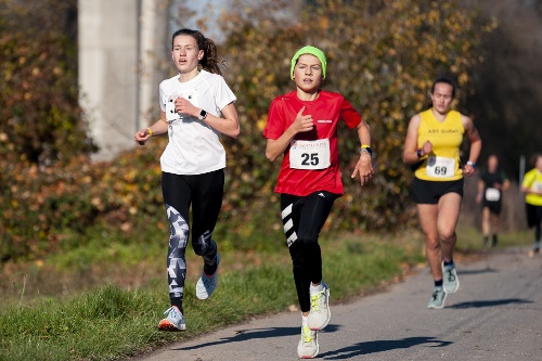 Bianca Böhnke beim 3 km Lauf © Frederick Kämpfert