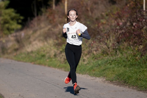 Luise Pohl beim 3 km Lauf © Frederick Kämpfert