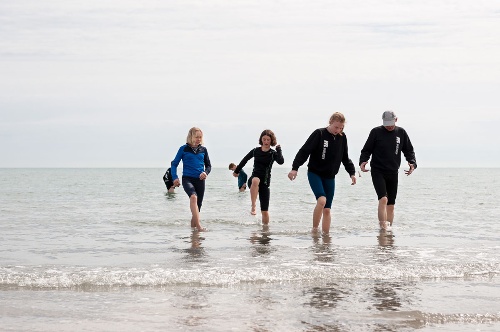 Kneippen im Meer © Frederick Kämpfert