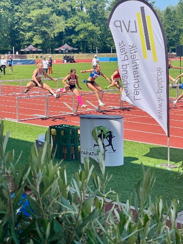 https://www.leichtathletik-vfl-waiblingen.de/content/igal/img_2093-2NF1TY-L-3384.jpg