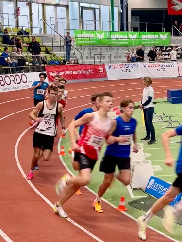 https://www.leichtathletik-vfl-waiblingen.de/content/igal/img_9171-F5J4QZ-L-3256.jpg
