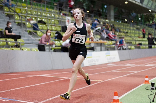 Luise Pohl beim 800m Lauf © Frederick Kämpfert