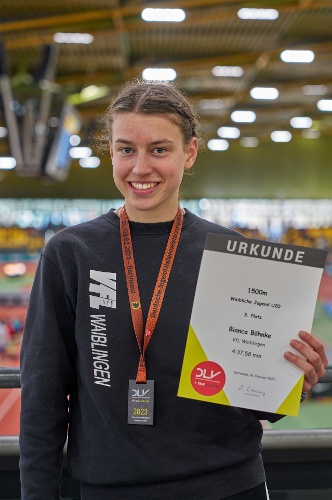 https://www.leichtathletik-vfl-waiblingen.de/content/igal/vfl_waiblingen_bianca_dm_dortmund_1500m_1-D7E7RX-L-2793.jpg