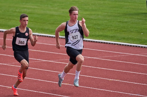 https://www.leichtathletik-vfl-waiblingen.de/content/igal/vfl_waiblingen_moritz_su_ddeutsche_meisterschaft_100m_3-NPR3N4-L-2628.jpg