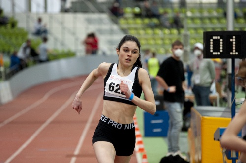 Vivian Grothe beim 400m Lauf © Frederick Kämpfert